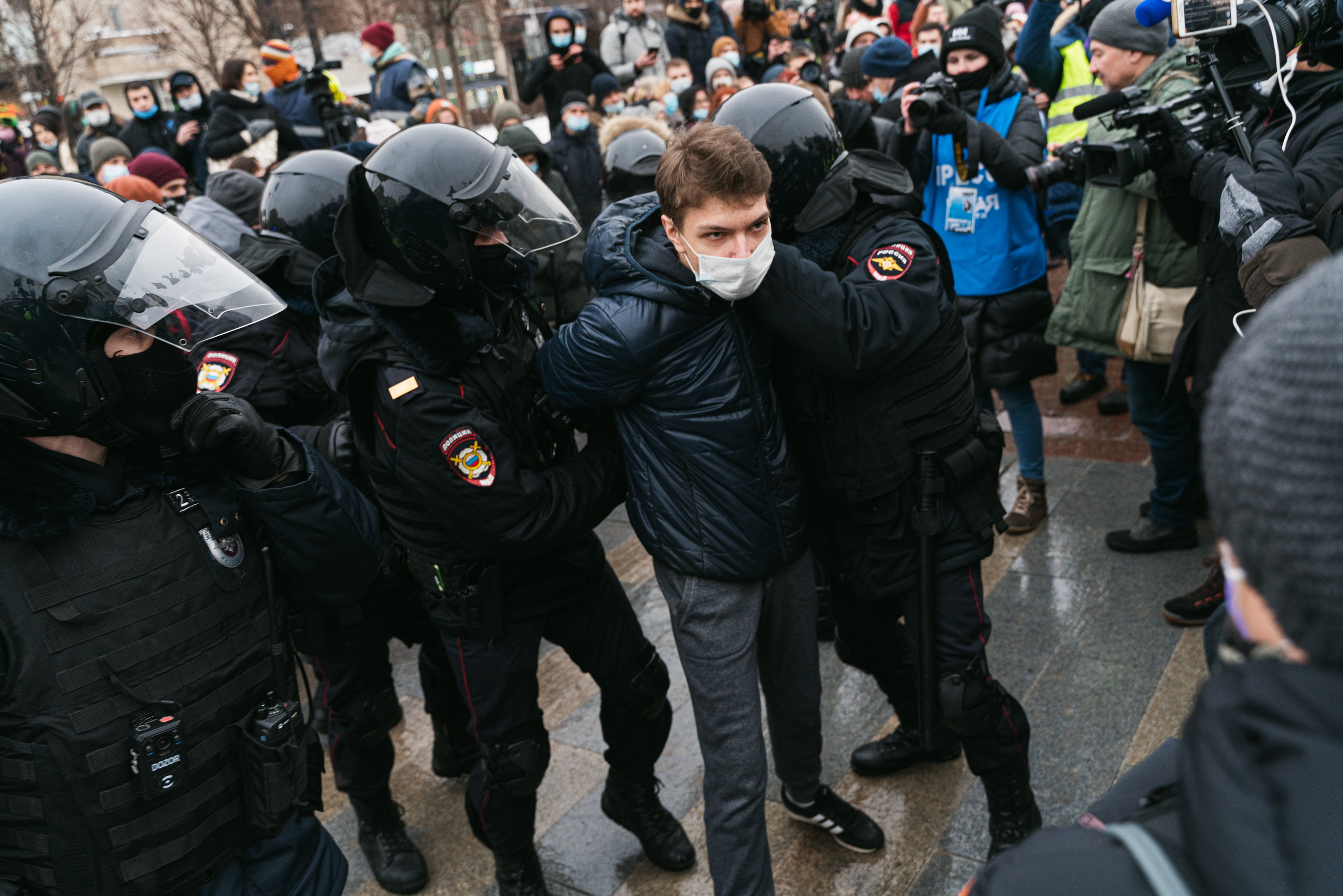 Задержание на акции «Свободу Навальному!» в Москве, Пушкинская площадь, 23 января 2021 года / Фото: Наталия Буданцева для ОВД-Инфо