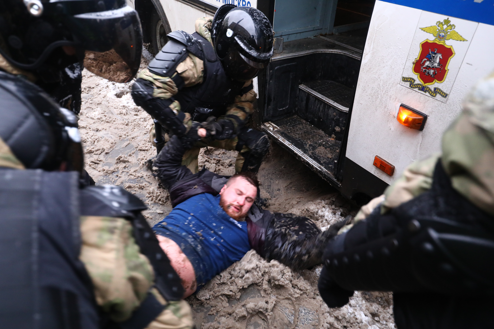 Грубое задержание в Москве, 31 января 2021 года  / Фото: Давид Френкель, «Медиазона»