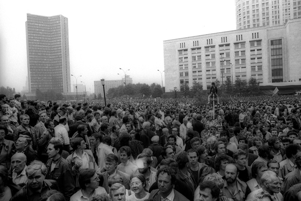 Митинг у Белого дома, 18-21 августа 1991 год / Фото: Дмитрий Борко