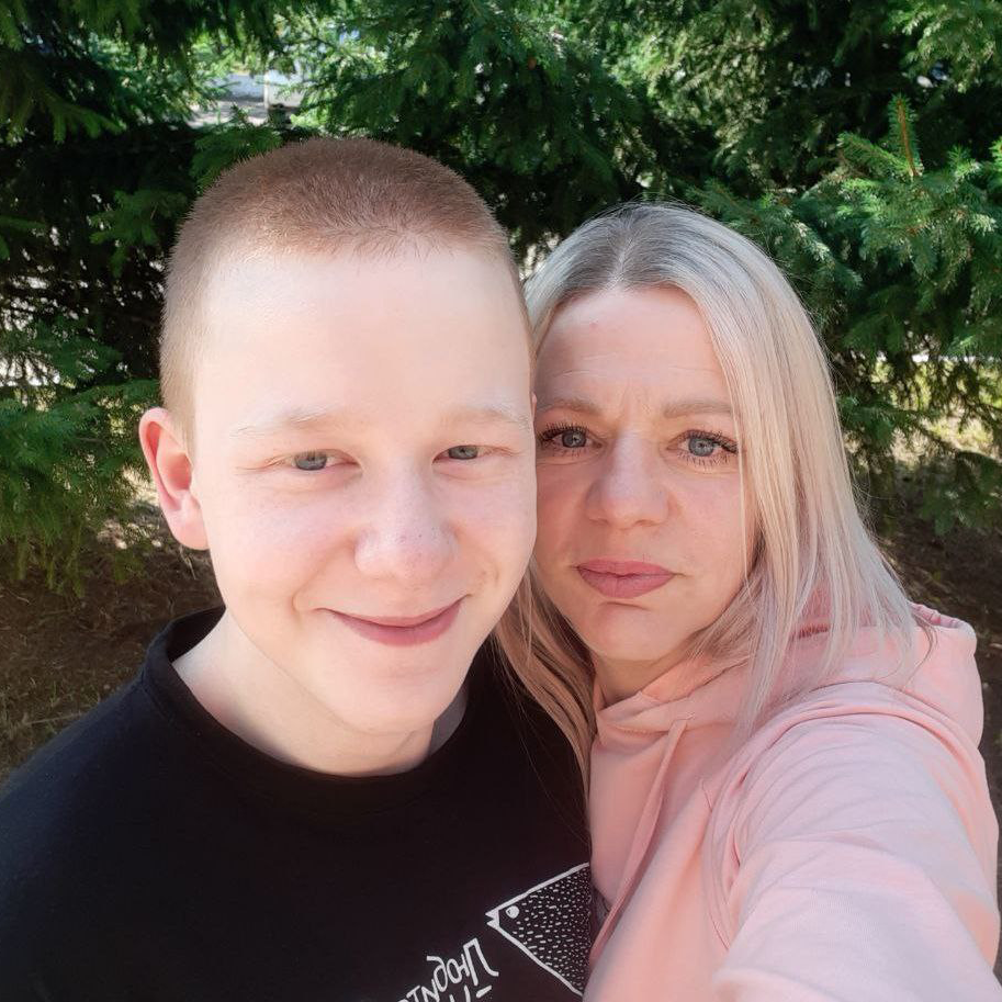 Денис Михайленко и его мама Светлана / Телеграм-канал «Дело канских подростков» 