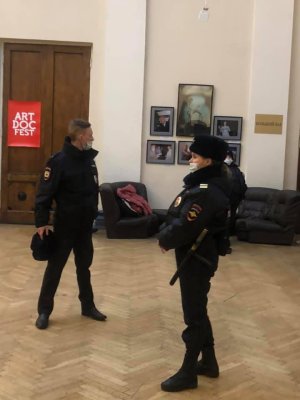 На премьеру фильма об убитом режиссере Александре Расторгуеве пришла полиция