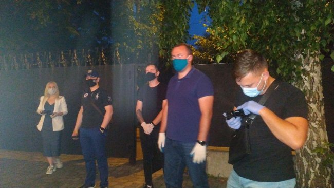 В казанский штаб проекта «Объединенные демократы» приехала полиция, Центр «Э» и ОМОН