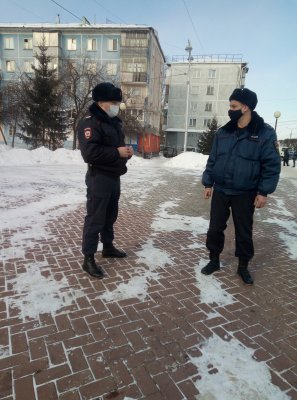 В Красноярске силовики разогнали мирную акцию, назвав пикетчиков «глистами»