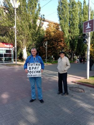 В Волгограде суд оштрафовал участника акции против политики Путина и в поддержку Беларуси